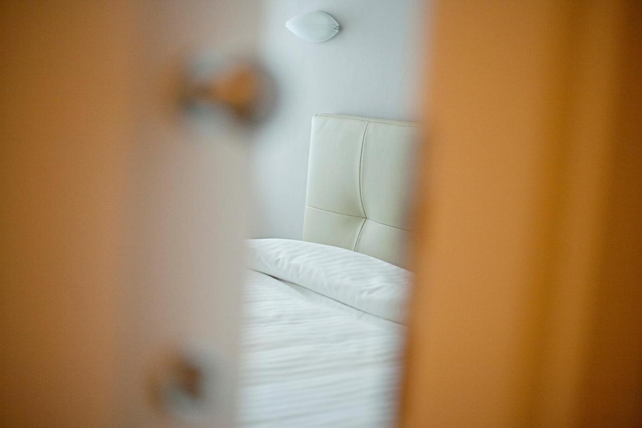Hotel Continental セニガッリア エクステリア 写真