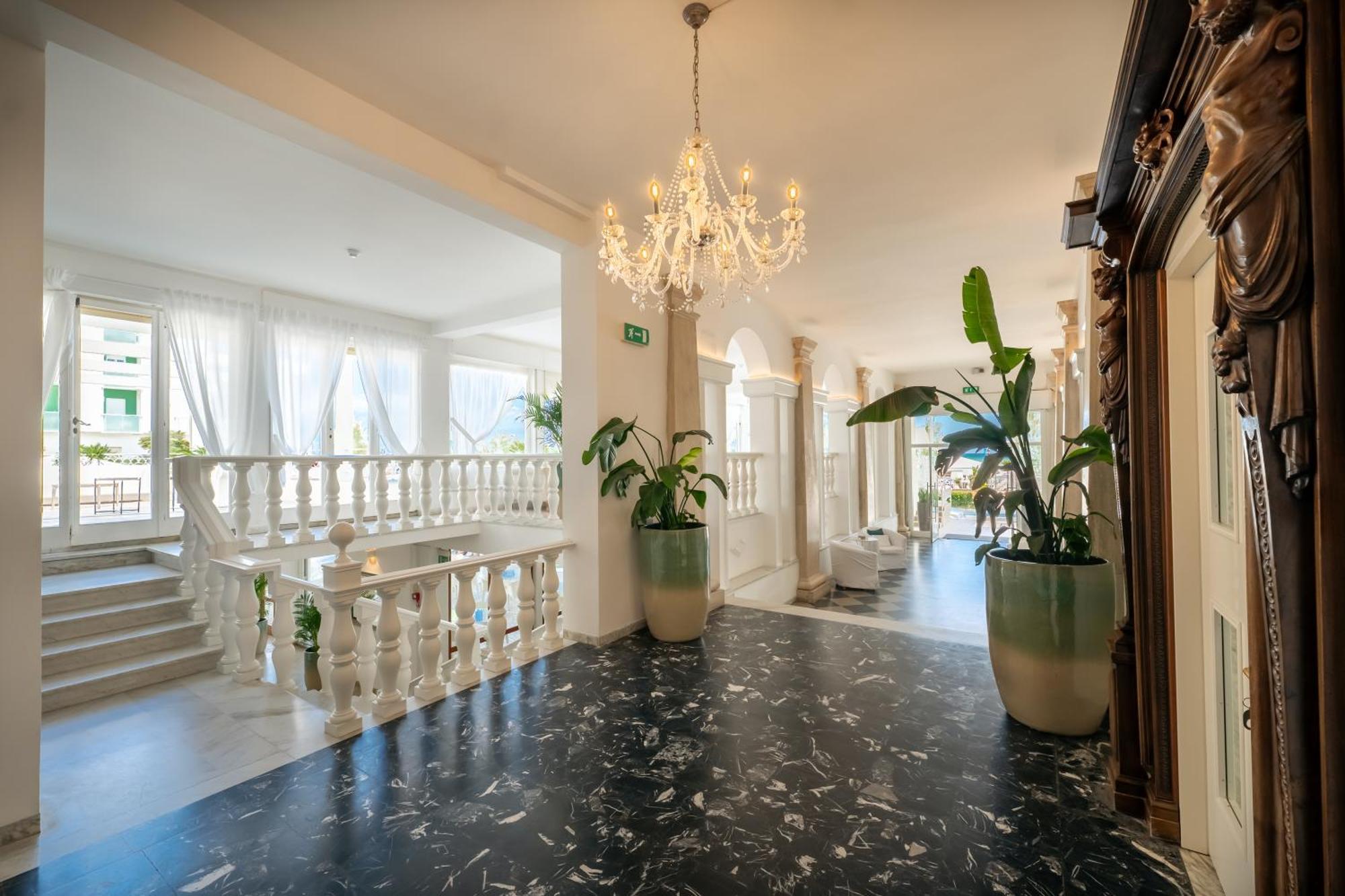 Hotel Continental セニガッリア エクステリア 写真